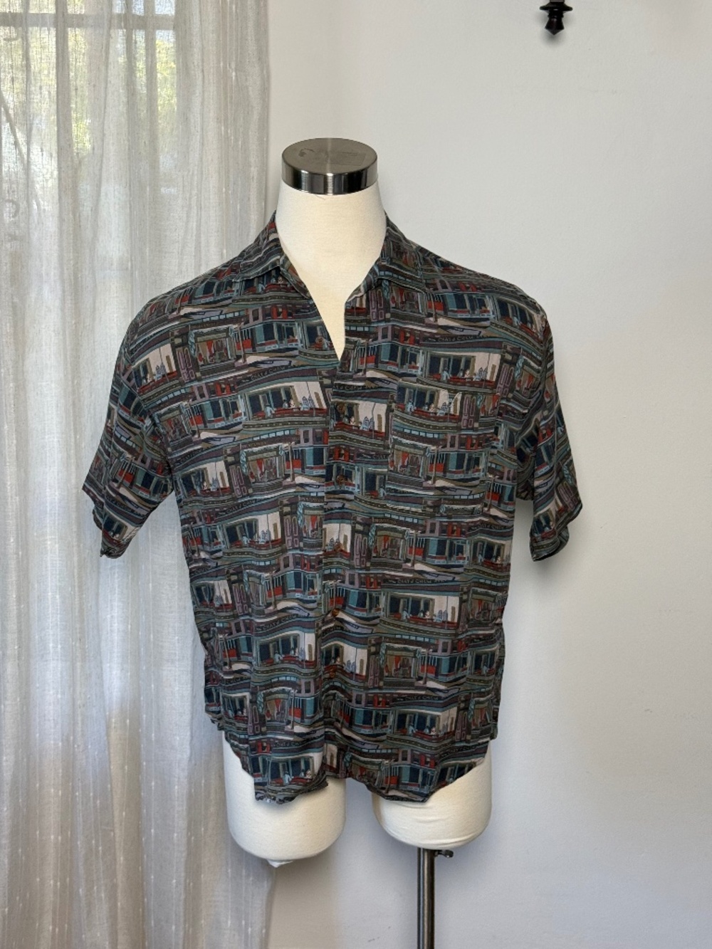 Vintage Reunion Cafe Print Rayon Camp Shirt Street Scene Men's M